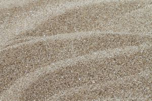 Saiba qual é o valor da areia grossa e onde encontrar o produto